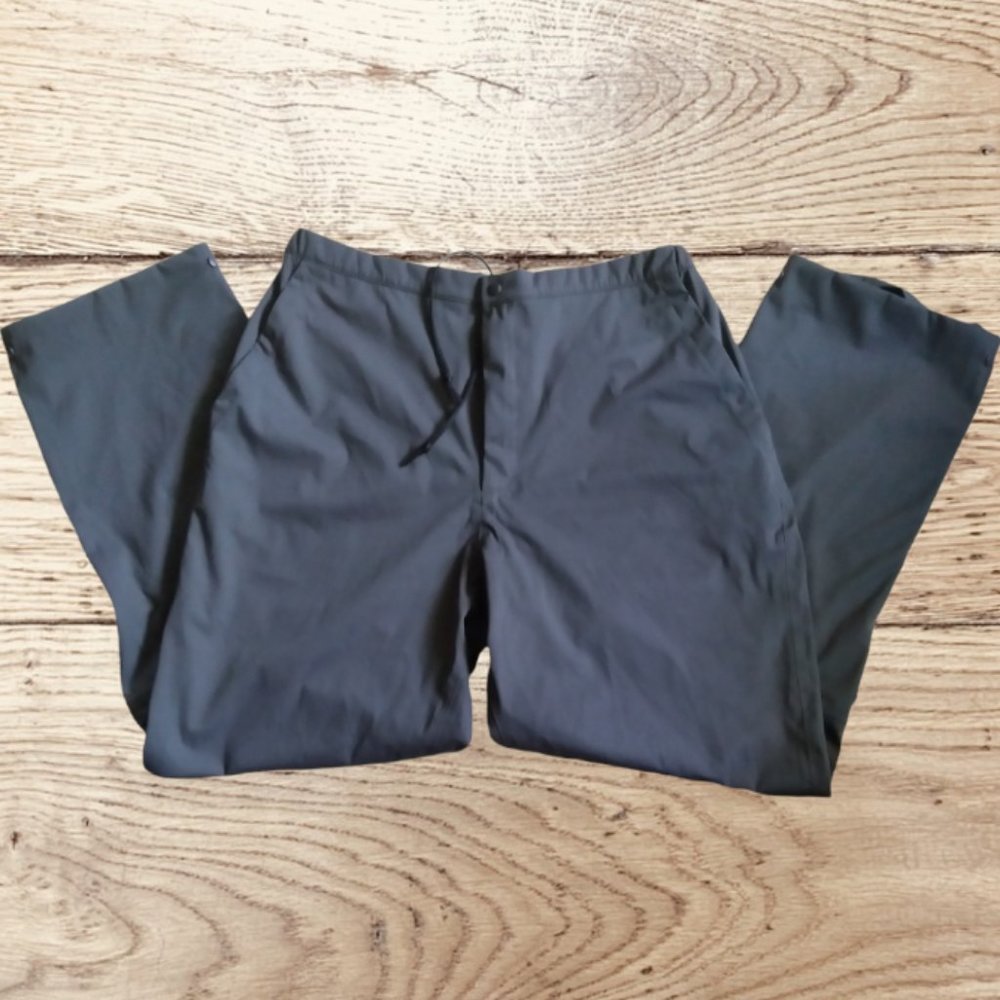 NIKE GOLF Nike Fit Storm Gray golf pants size Large